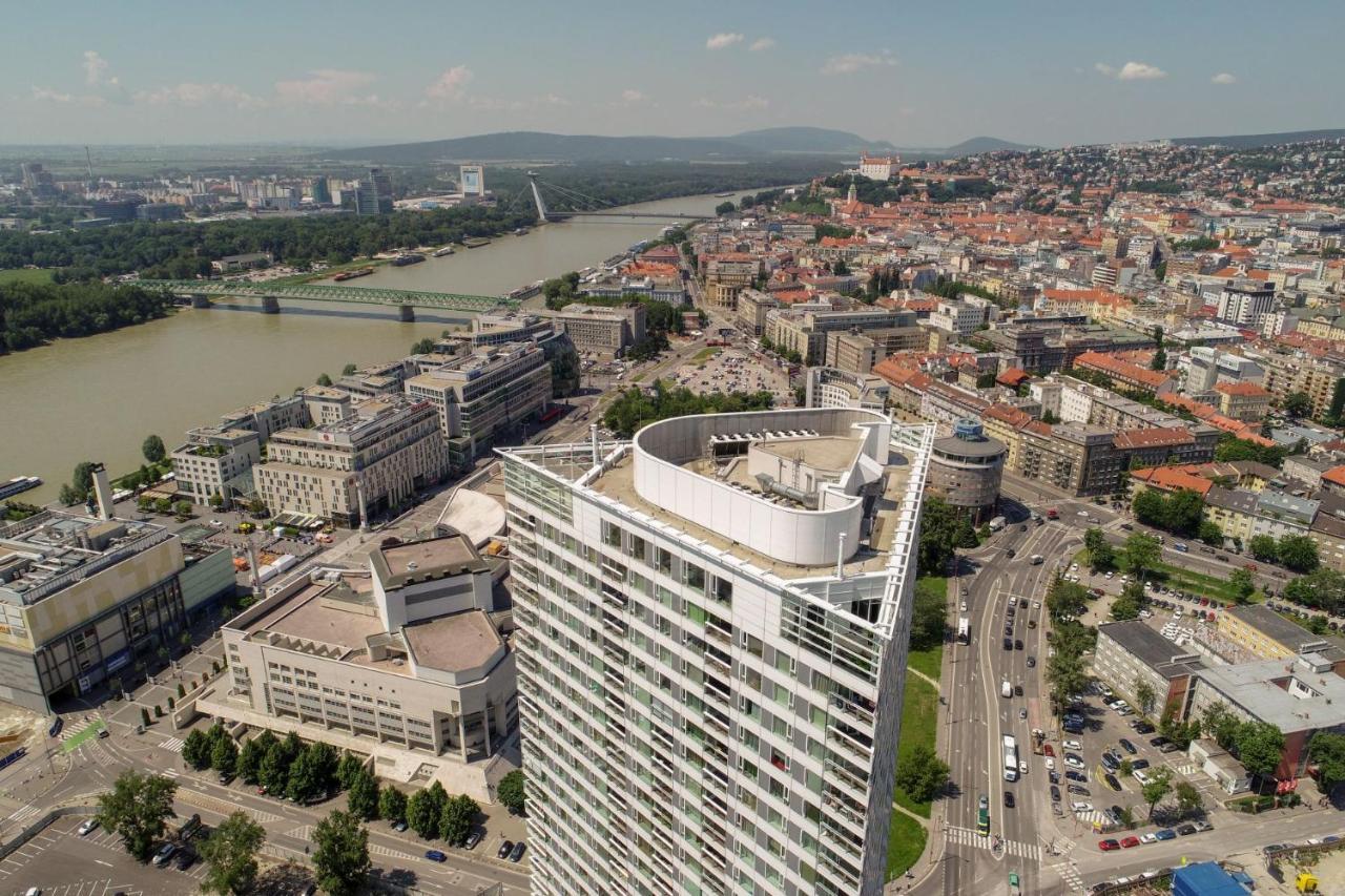 Zora Exclusive Apartment Bratislava Bagian luar foto