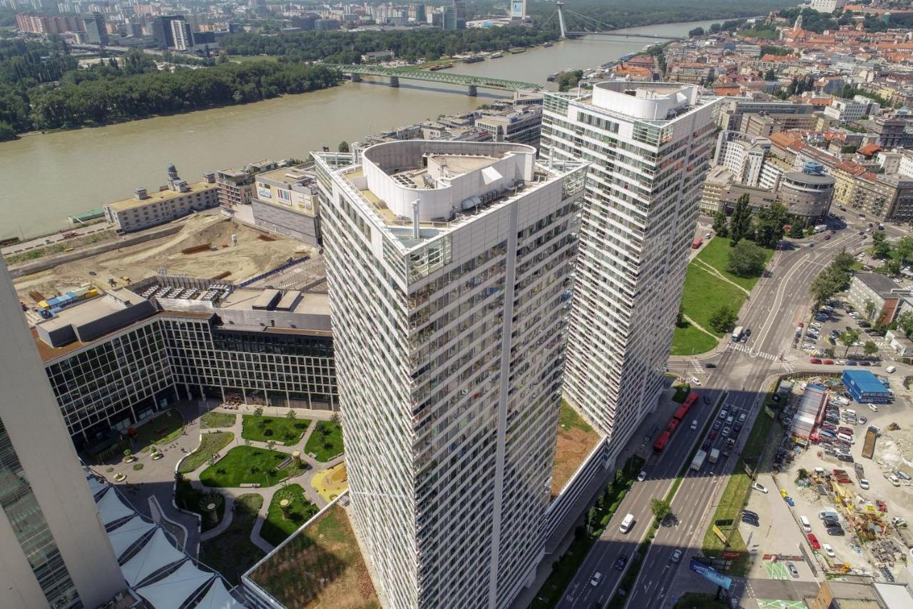 Zora Exclusive Apartment Bratislava Bagian luar foto