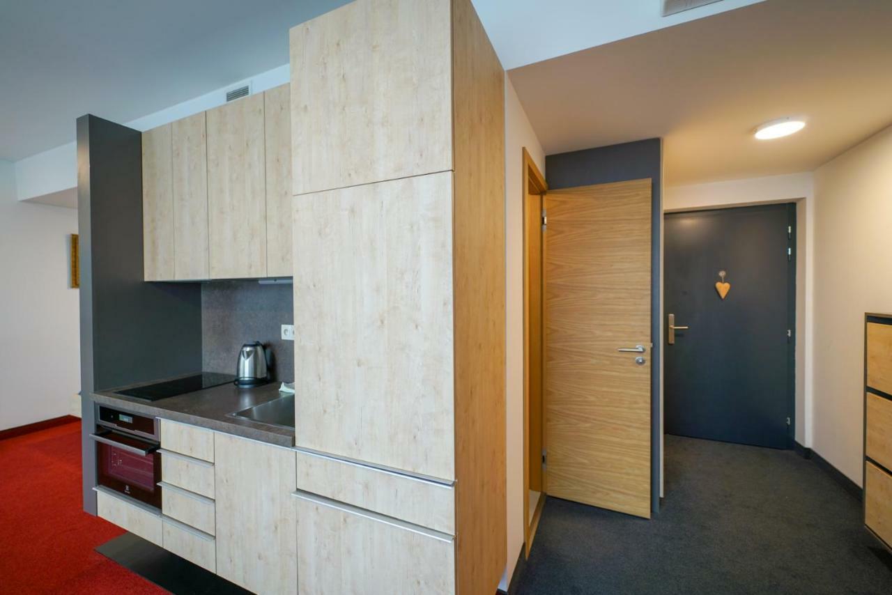 Zora Exclusive Apartment Bratislava Bagian luar foto
