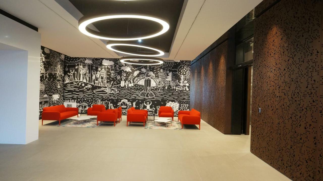 Zora Exclusive Apartment Bratislava Bagian luar foto